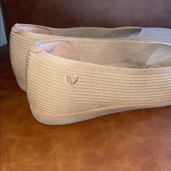 Vivaia tan flats - Picture 4 of 7